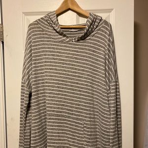 Egy California Women’s Hooded Striped Pullover 2X